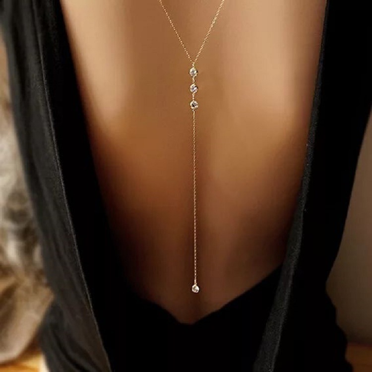 Collier chaîne arrière en stra - Body Jewelry For You avis et prix